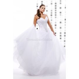 Vestido de novia romántico de tul con media espalda