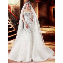 Lujosos vestidos de novia sirena bordados con escote corazón