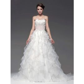 Exquisitos vestidos de novia bordados A-line transparentes con volantes