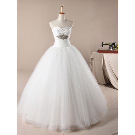 Glamorosos vestidos de novia fruncidos duquesa de tul blanco.