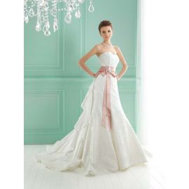 Glamour Corte en A vestidos de novia de encaje de colores con cinturón