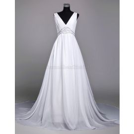 Vestido de novia estilo imperio drapeado de lujo con cola capilla