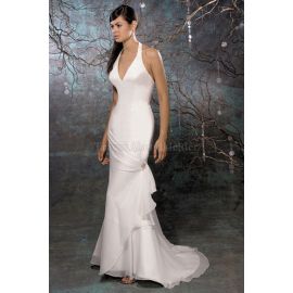 vestido de novia glamoroso moderno con cuentas de cola de barrido