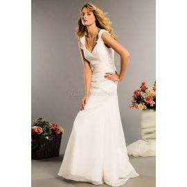 Vestido de novia moderno de gasa de línea A con cuerpo plisado