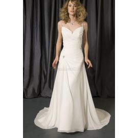 vestido de novia sencillo sin mangas hasta el suelo con drapeado lateral